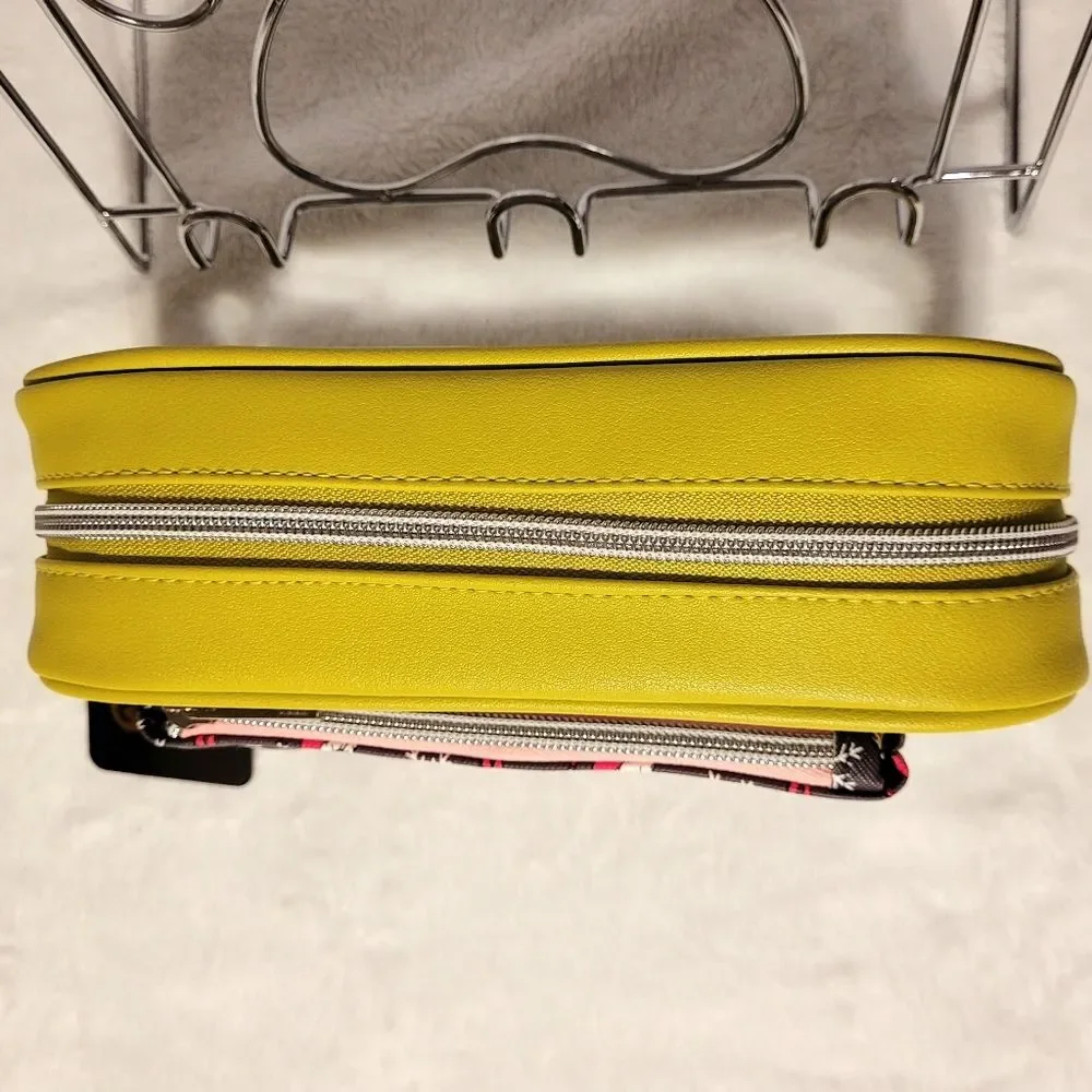Bioworld Dr Seuss Grinch Travel Cosmetic Bags Set of 2 New with Tags